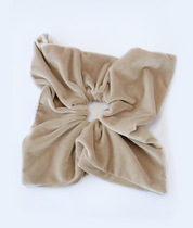 スクエアボリュームシュシュ