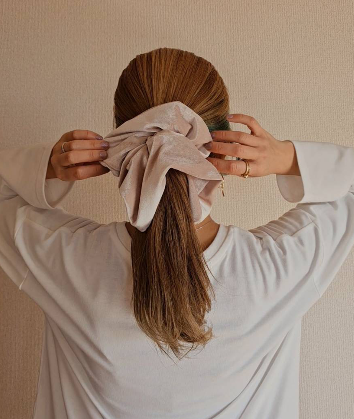 スクエアボリュームシュシュ