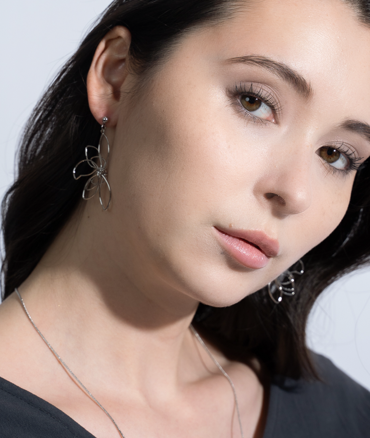 【F5】フレームフラワーピアス