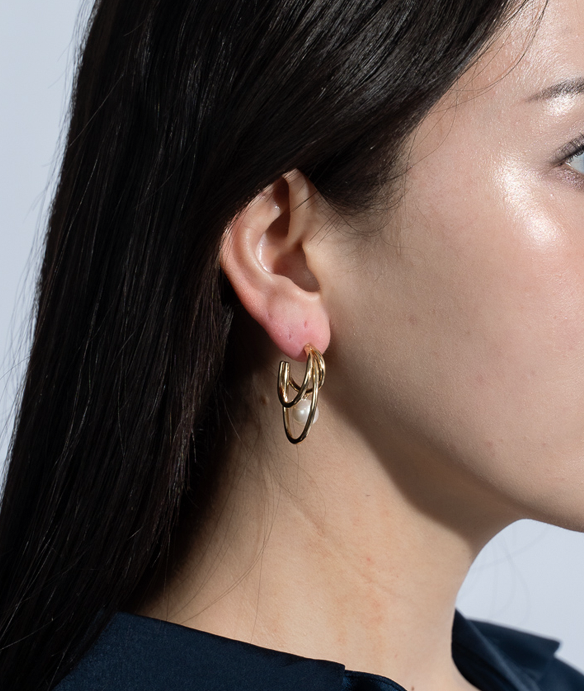 【RTP-7】ゴールドパールラインピアス(カールタイプ)