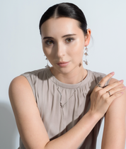 完売：入荷待ち【F2】揺れるフレームフラワーピアス