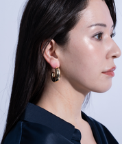 【K3】軽量ピアス ぷっくりCカーブフープ