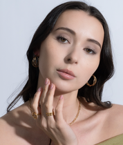 フレームリング ピアス