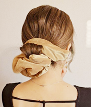 スクエアボリュームシュシュ